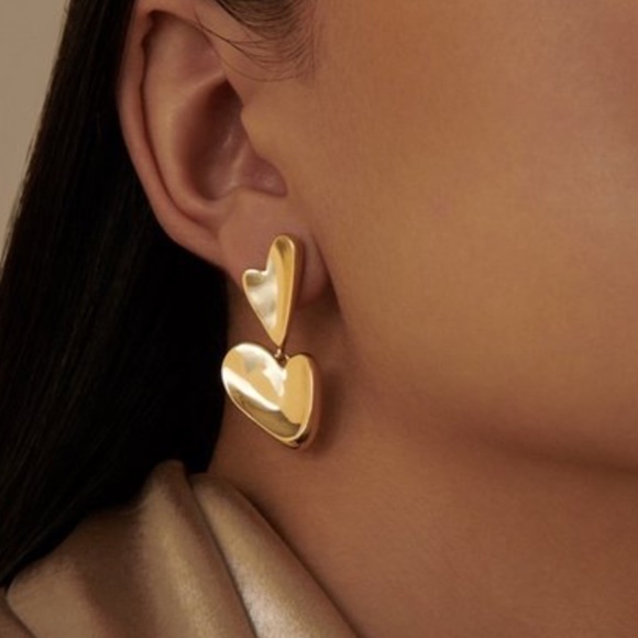 Like New Jenny Bird Layla drop heart earrings SOLD OUT - Picture 1 of 1